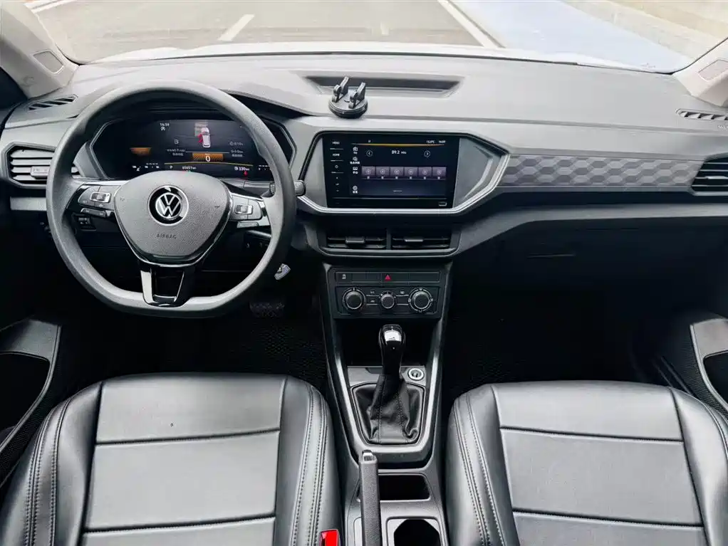 Volkswagen Tiguan 2023 1.5L Automatic Style Edition 2024 - thumbnail 5