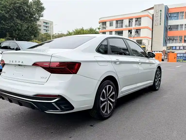 Jetta Jetta VA7 2025 1.4T Automatic First Come First Served Edition 2025 - thumbnail 6