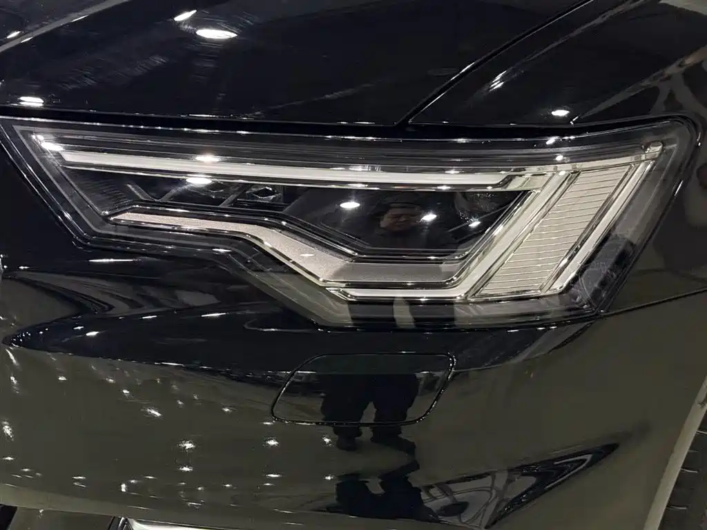 Audi Audi A6L 2023 45 TFSI quattro Premium Dynamic Edition 2023 - thumbnail 10