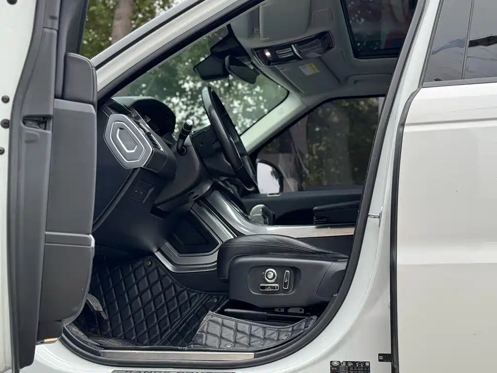 Land Rover Range Rover Sport 2021 3.0 L6 SE 2021 - thumbnail 8