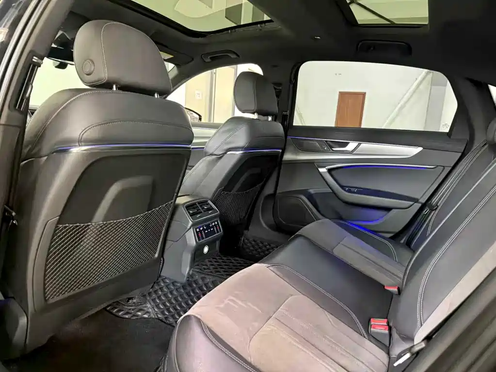 Audi Audi A6L 2023 Facelift 45 TFSI quattro Premium Dynamic Edition 2023 - thumbnail 6