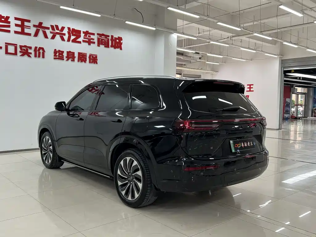 AITO Aito M7 2024 1.5T Rear-Wheel Drive Plus 5-Seat 2023 - thumbnail 6