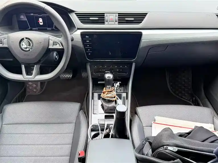 Skoda Škoda Superb 2021 TSI330 DSG Luxury Edition 2021 - thumbnail 7