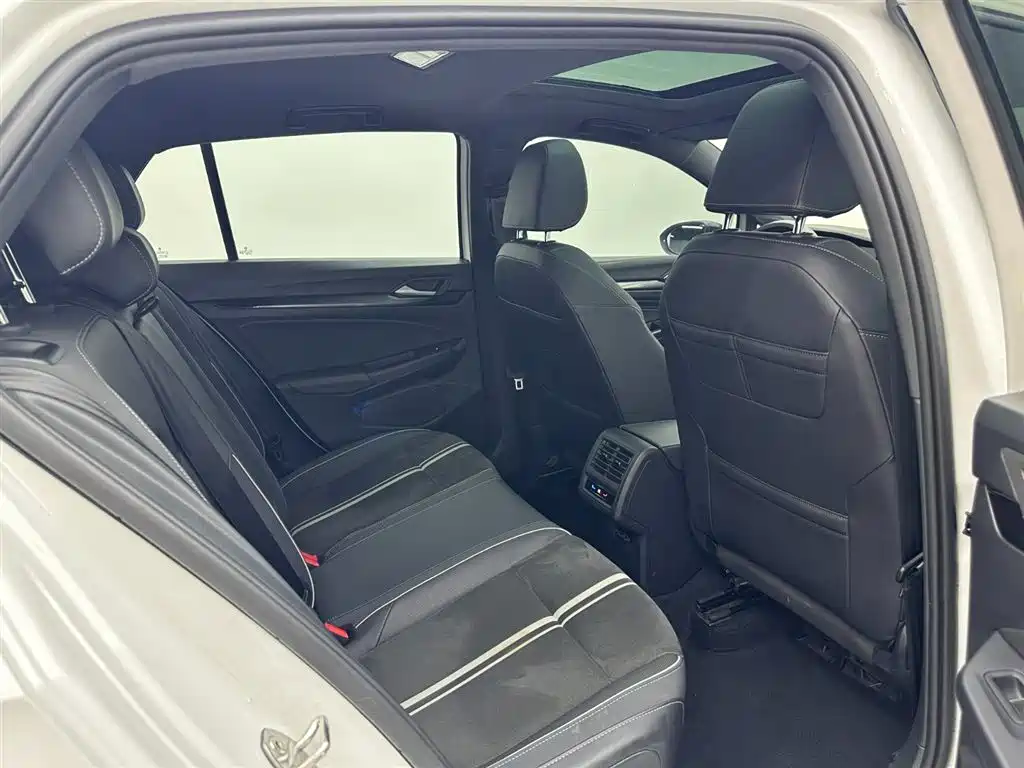Volkswagen Golf 2021 280TSI DSG R-Line 2021 - thumbnail 21