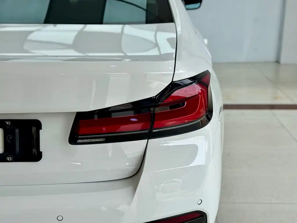 BMW BMW 5 Series Import 2021 540i Style Edition M Sport Package 2020 - thumbnail 29