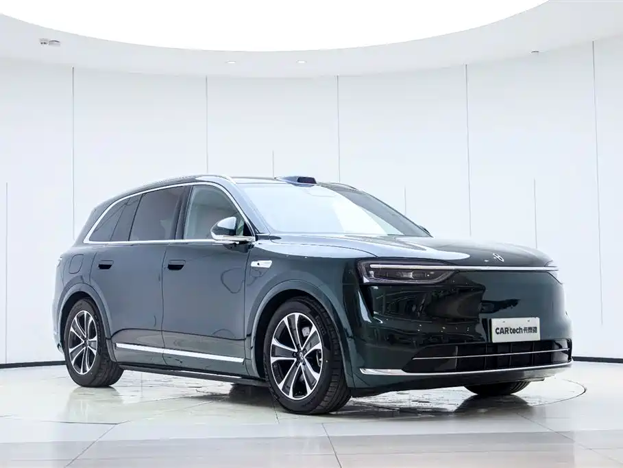 AITO Aito M7 2026 Extended Range Ultra AWD 5-Seat (192-line LiDAR) 2025 - thumbnail 5