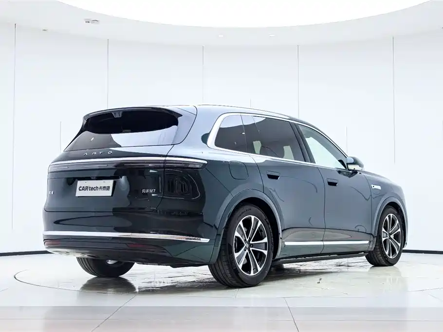 AITO Aito M7 2026 Extended Range Ultra AWD 5-Seat (192-line LiDAR) 2025 - thumbnail 7
