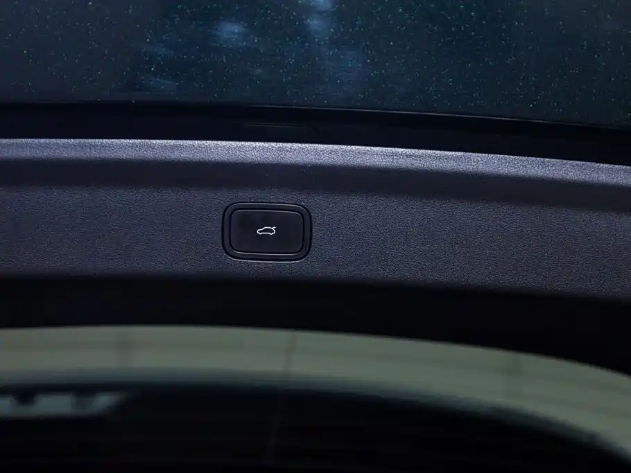 AITO Aito M7 2026 Extended Range Ultra AWD 5-Seat (192-line LiDAR) 2025 - thumbnail 11