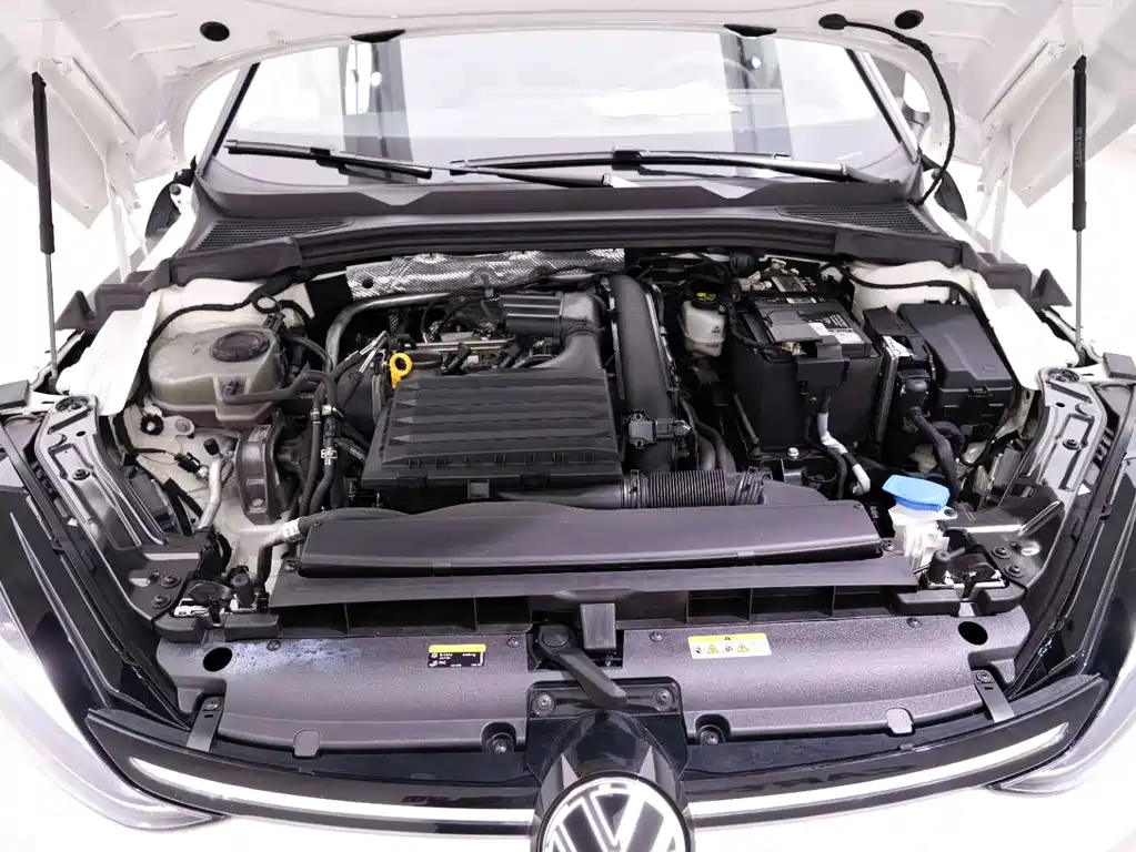 Volkswagen Lamando 2022 Lamando L 280TSI DSG Cool & Spicy Edition 2023 - thumbnail 18