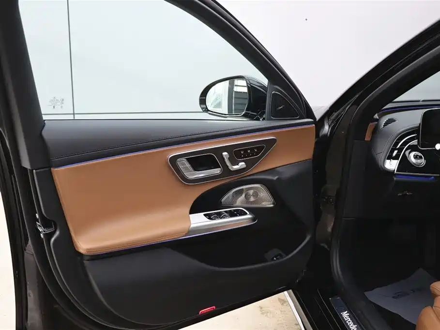 Mercedes-Benz Mercedes-Benz E-Class 2026 E 300 L Luxury Model 2026 - thumbnail 10