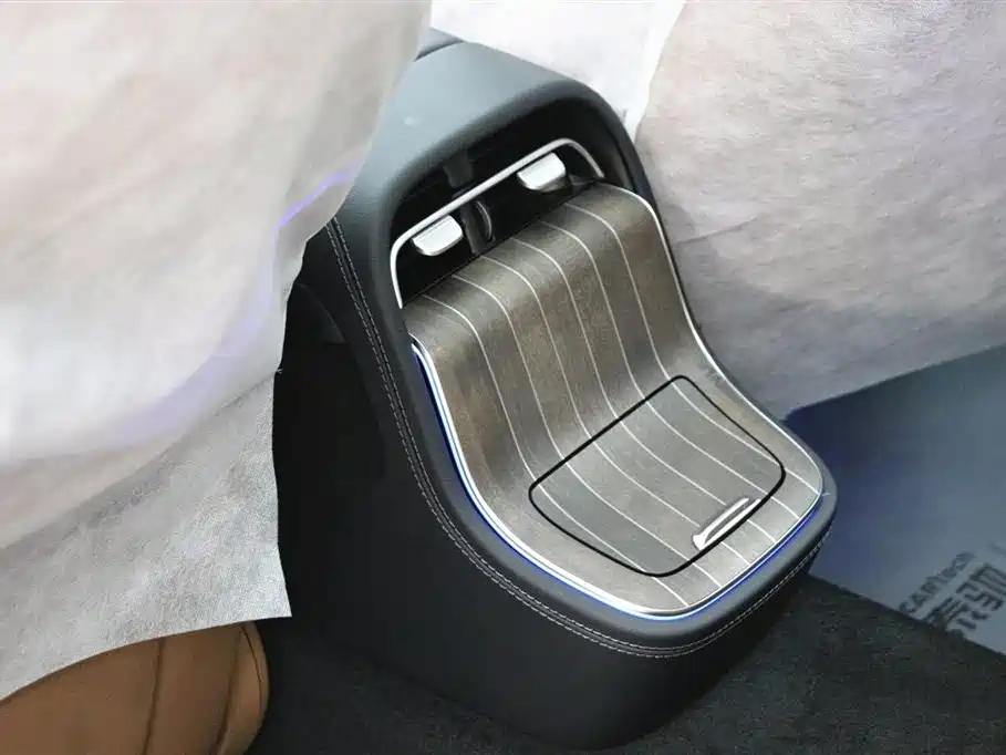 Mercedes-Benz Mercedes-Benz E-Class 2026 E 300 L Luxury Model 2026 - thumbnail 21