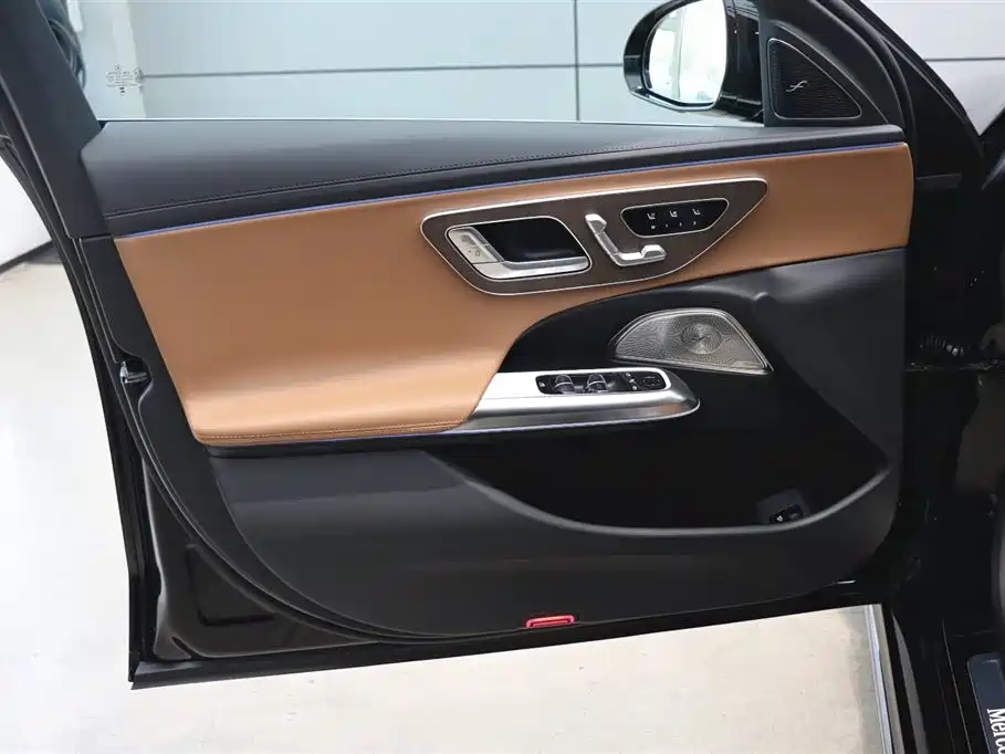 Mercedes-Benz Mercedes-Benz E-Class 2026 E 300 L Luxury Model 2026 - thumbnail 10