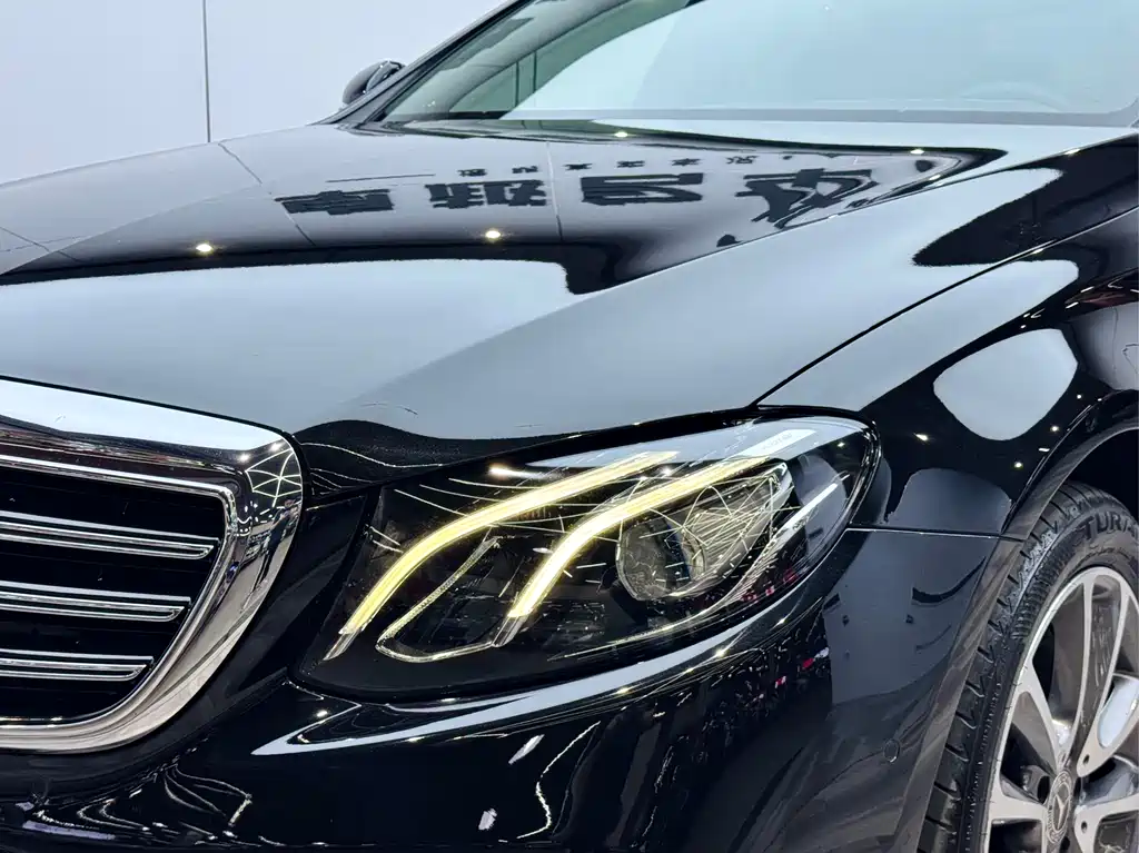Mercedes-Benz Mercedes-Benz E-Class 2019 Model Year Facelift E 300 L Fashion Edition 2019 - thumbnail 25