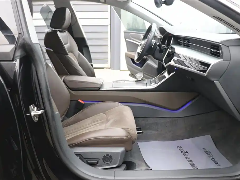 Audi Audi A7L 2022 45 TFSI S-line Dream Edition Flow Crystal Package 2023 - thumbnail 22