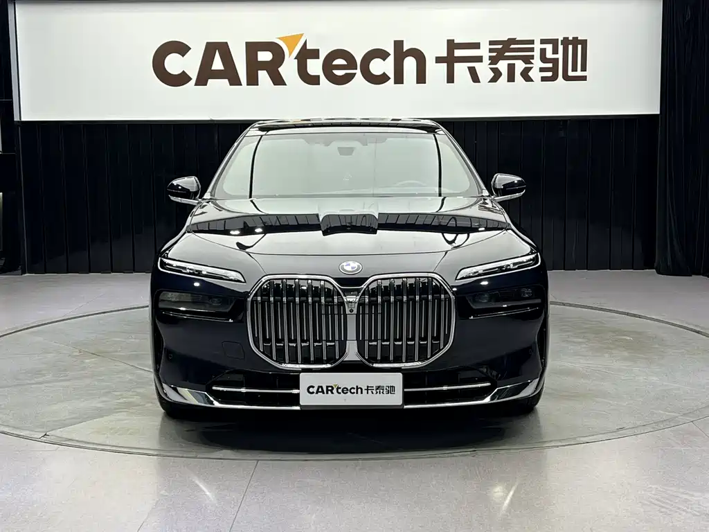 BMW BMW 7 Series 2023 740Li M Sport Package 2024 - thumbnail 2