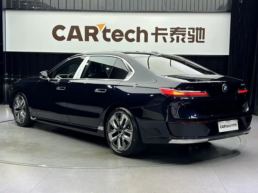 BMW BMW 7 Series 2023 740Li M Sport Package 2024 - thumbnail 4
