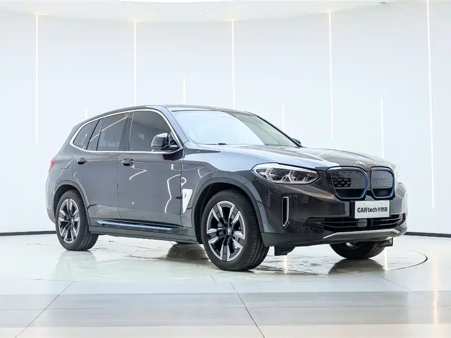 BMW BMW iX3 2021 Leading Model 2021 - thumbnail 2
