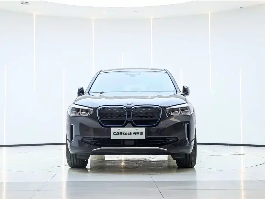 BMW BMW iX3 2021 Leading Model 2021 - thumbnail 3