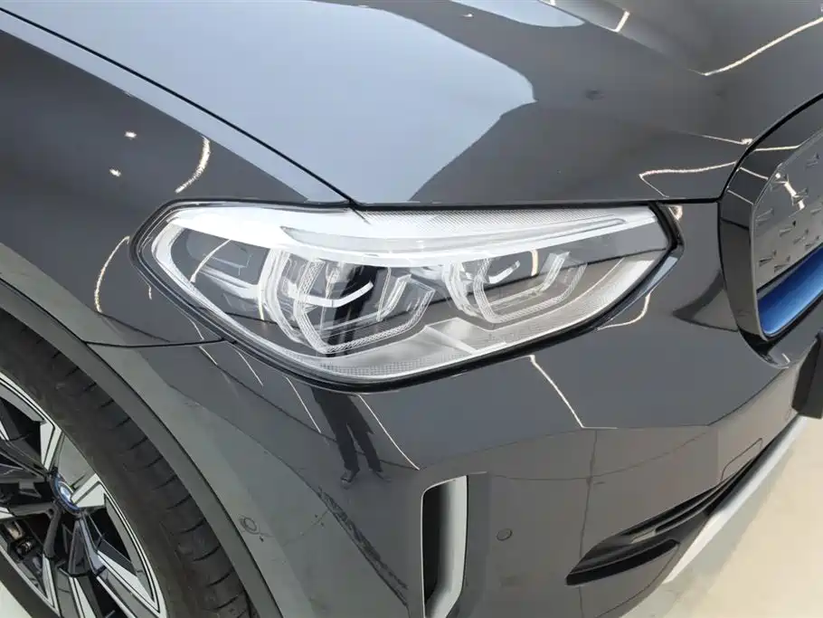 BMW BMW iX3 2021 Leading Model 2021 - thumbnail 9