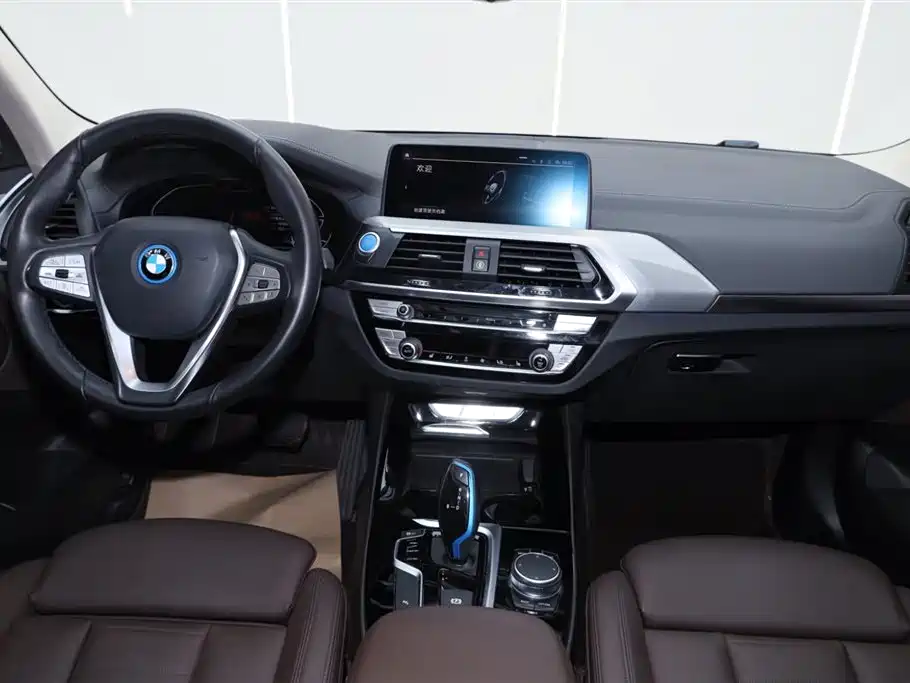 BMW BMW iX3 2021 Leading Model 2021 - thumbnail 14