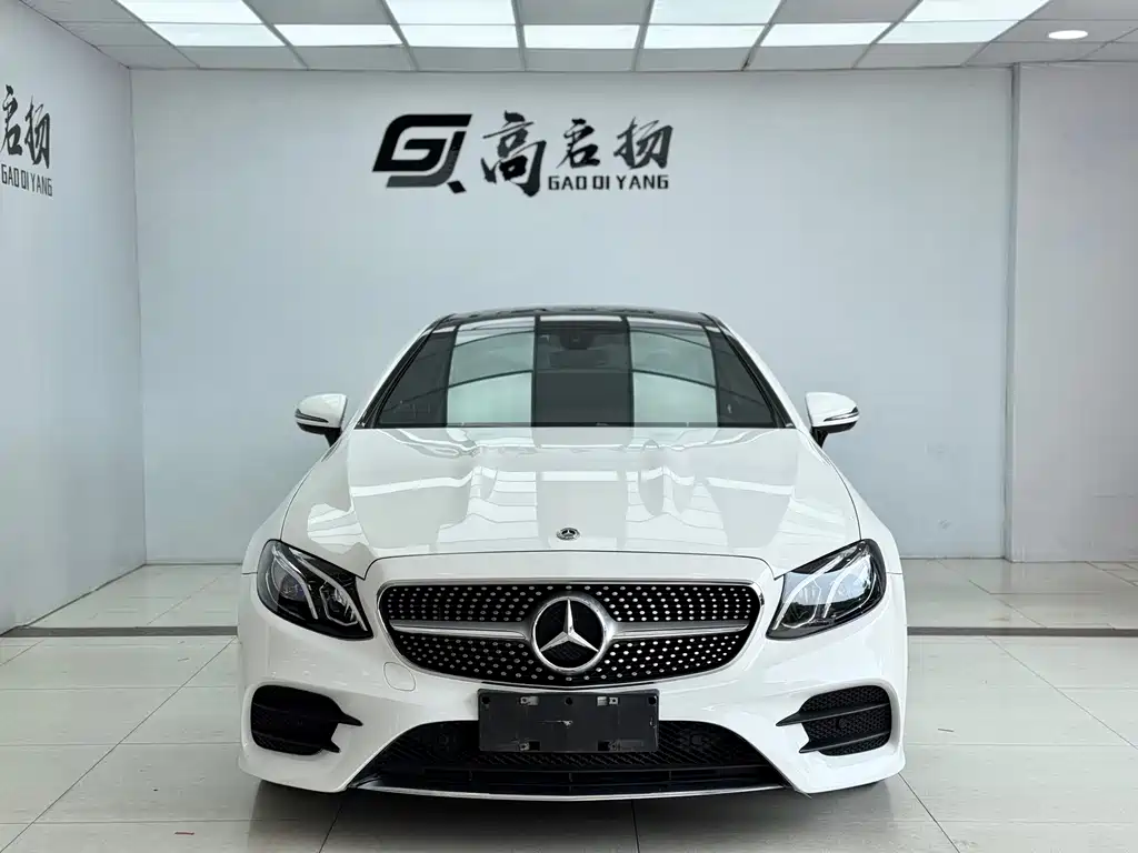 Mercedes-Benz Mercedes-Benz E-Class Coupe E 200 2019 Model 2019 - thumbnail 2