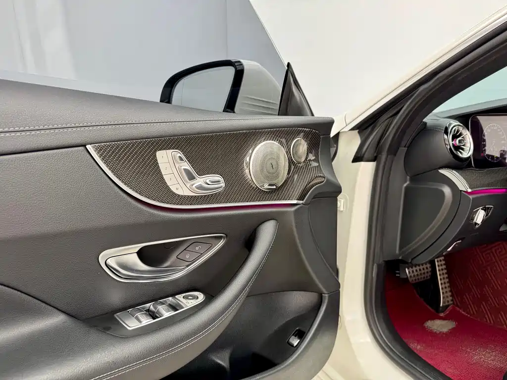 Mercedes-Benz Mercedes-Benz E-Class Coupe E 200 2019 Model 2019 - thumbnail 9