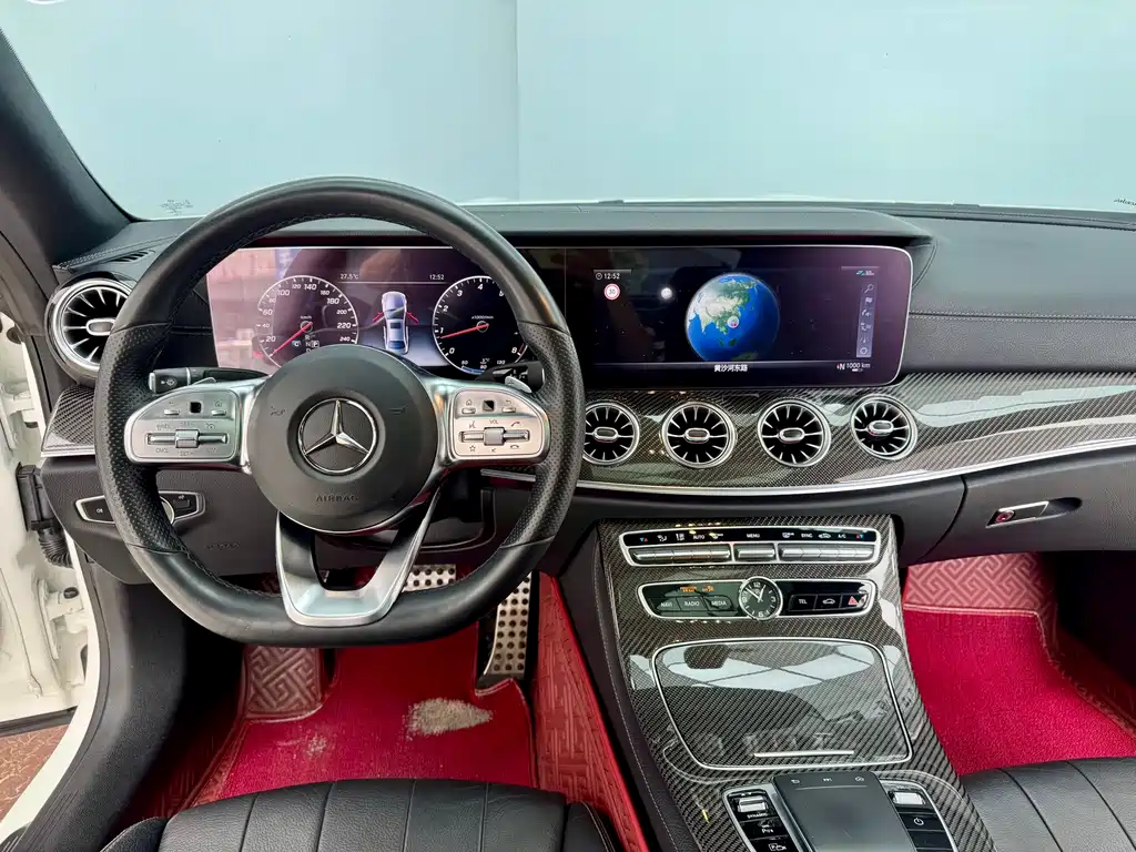 Mercedes-Benz Mercedes-Benz E-Class Coupe E 200 2019 Model 2019 - thumbnail 16