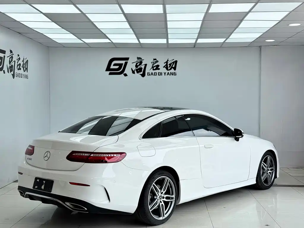 Mercedes-Benz Mercedes-Benz E-Class Coupe E 200 2019 Model 2019 - thumbnail 23