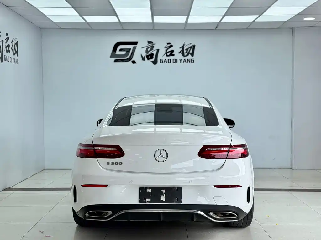 Mercedes-Benz Mercedes-Benz E-Class Coupe E 200 2019 Model 2019 - thumbnail 24
