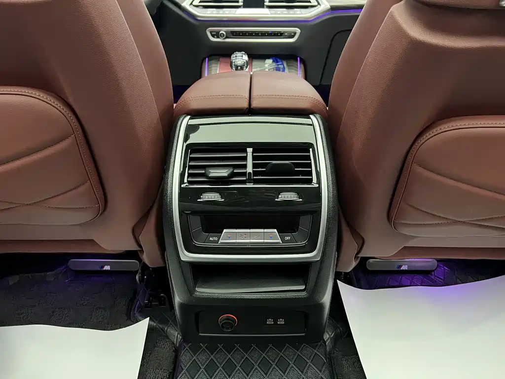 BMW BMW X5 xDrive 40Li M Sport Package 2022 Model Year 2023 - thumbnail 12
