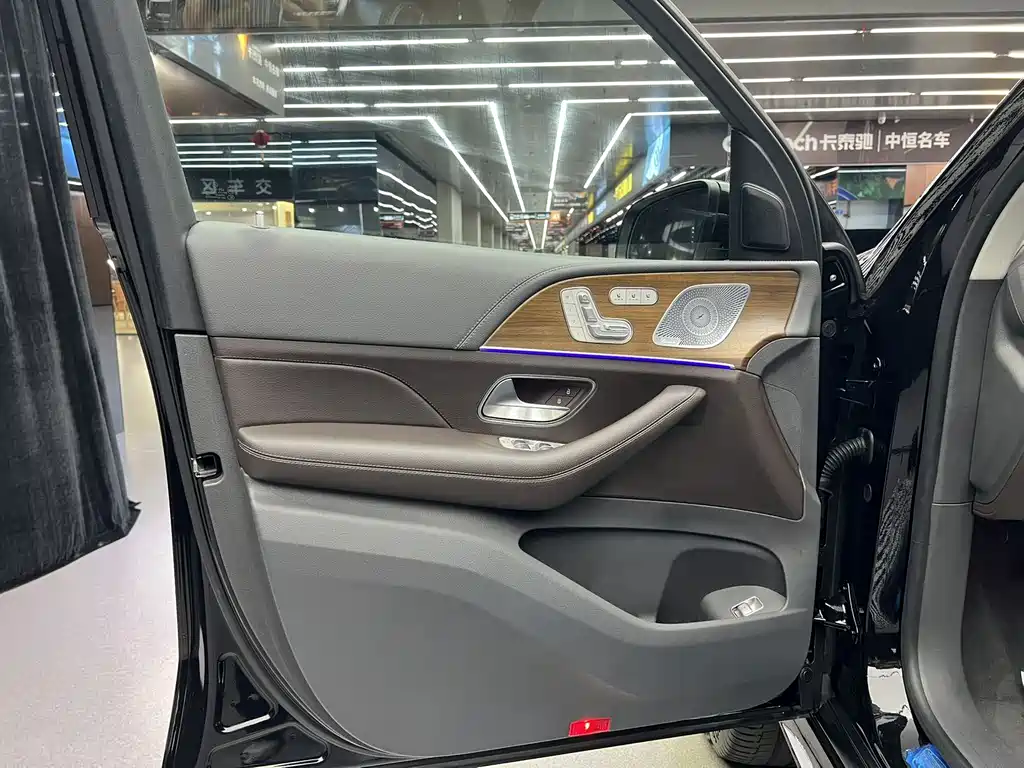 Mercedes-Benz Mercedes-Benz GLS 2020 GLS 450 4MATIC Luxury Model 2020 - thumbnail 15