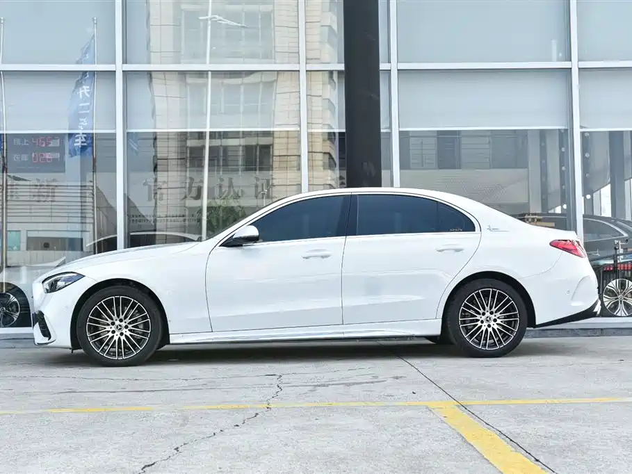 Mercedes-Benz Mercedes-Benz C-Class 2024 C 260 L Sport Edition 2024 - thumbnail 4