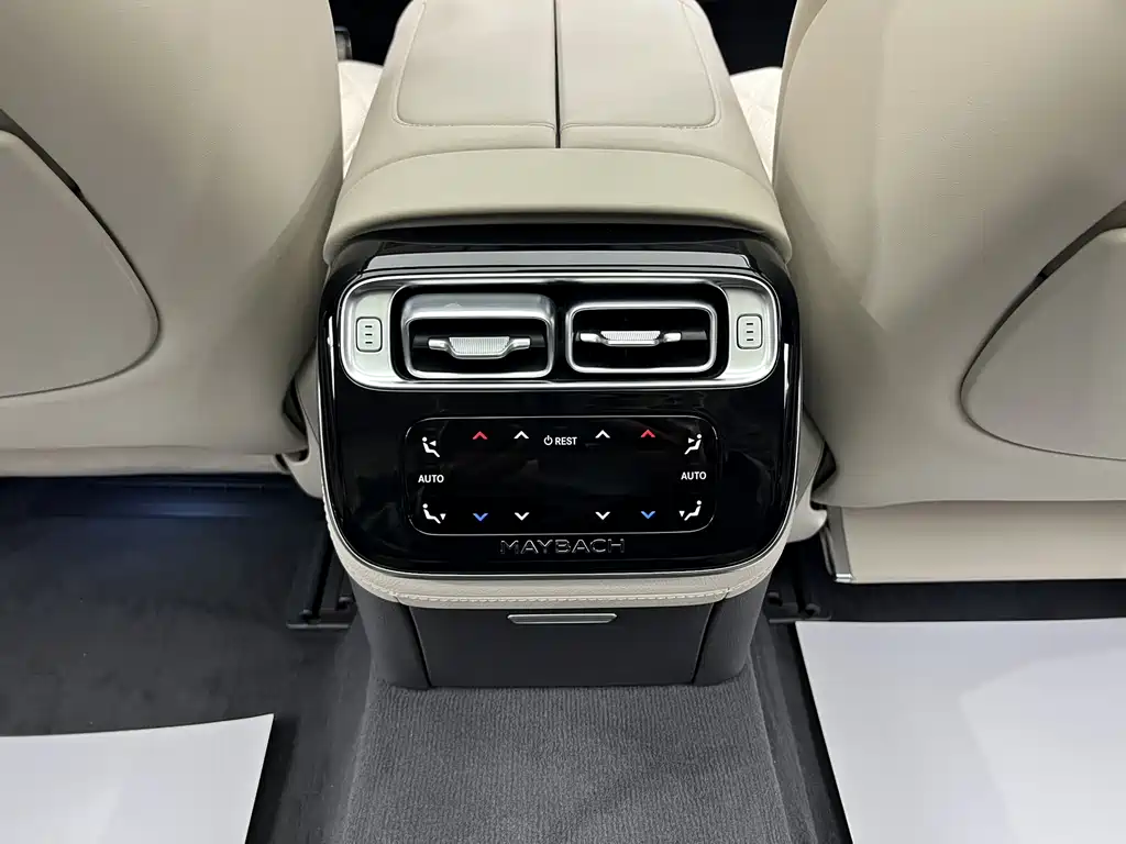Mercedes-Benz Maybach S-Class 2024 Model Year Facelift S 480 4MATIC 2024 - thumbnail 12