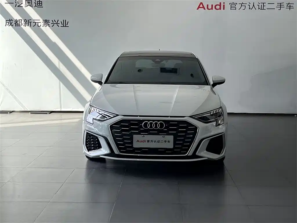 Audi Audi A3 2024 Sportback 35 TFSI Fashion Sport Model 2024 - thumbnail 2