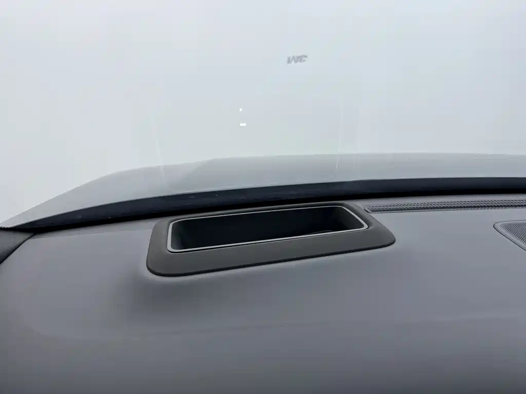 Li Auto Li L9 2025 Pro Intelligent Upgrade Edition 2025 - thumbnail 8