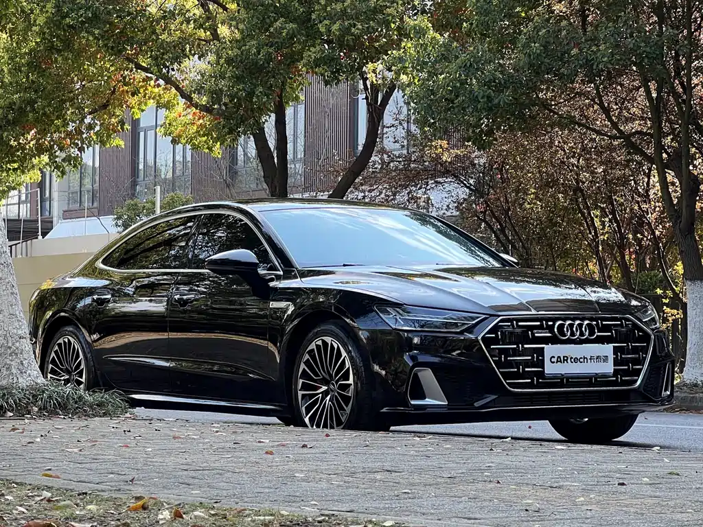 Audi Audi A7L 2025 45 TFSI Luxury Edition 2025 - thumbnail 3
