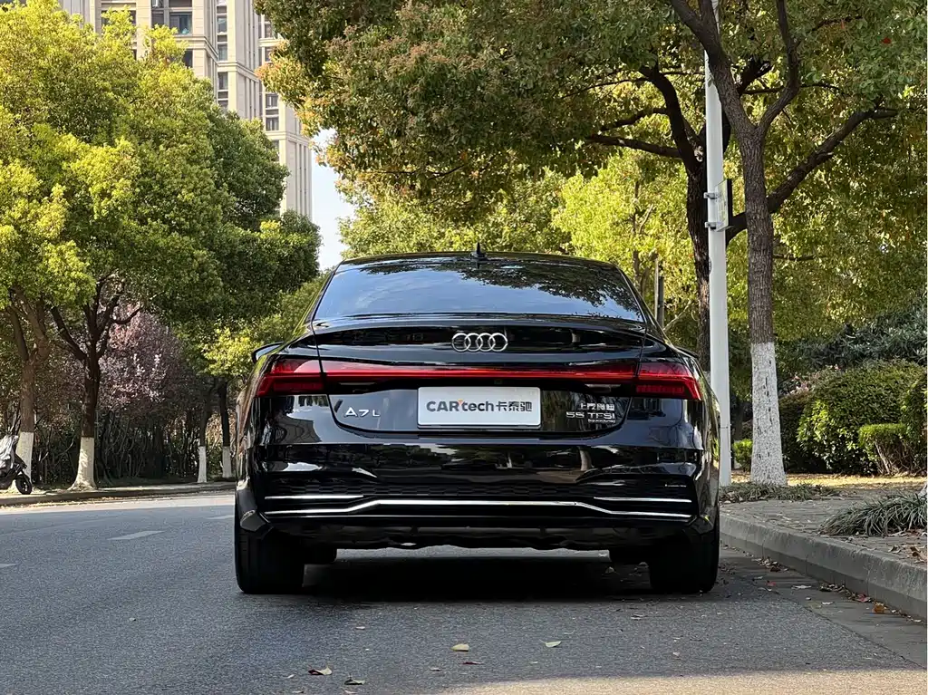 Audi Audi A7L 2025 45 TFSI Luxury Edition 2025 - thumbnail 4