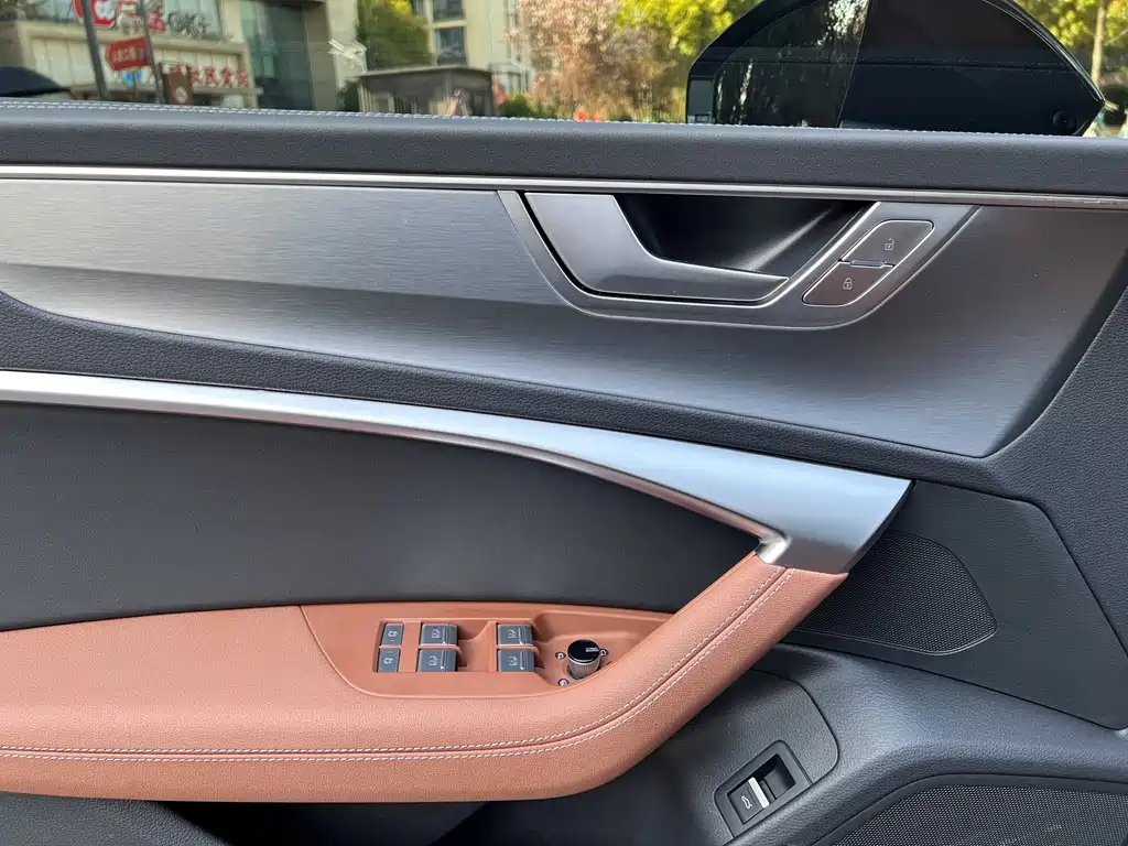 Audi Audi A7L 2025 45 TFSI Luxury Edition 2025 - thumbnail 14