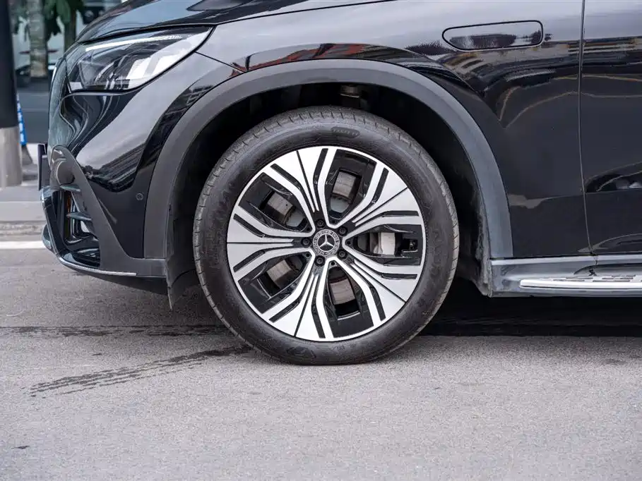Mercedes-Benz Mercedes-Benz EQE SUV 2024 500 4MATIC Luxury Edition 2024 - thumbnail 15