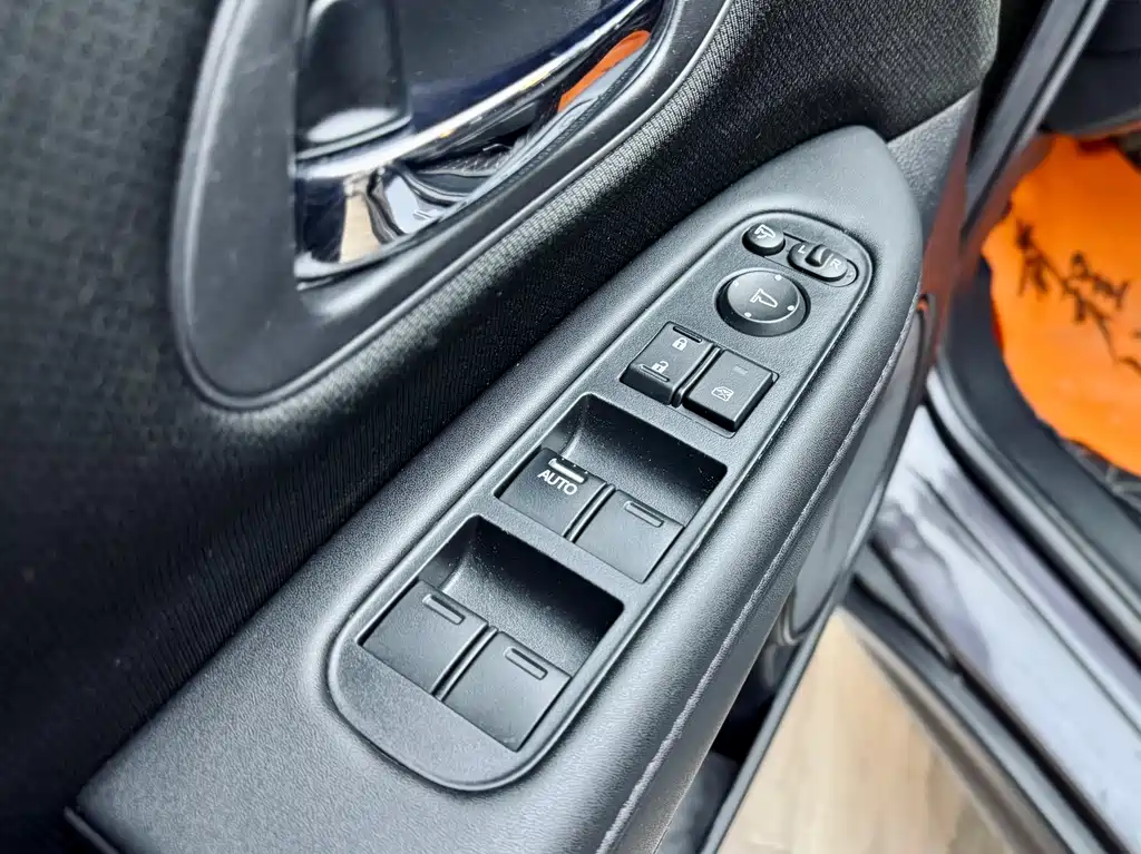 Honda Honda Vezel 2020 220 TURBO CVT Elite Edition 2021 - thumbnail 11