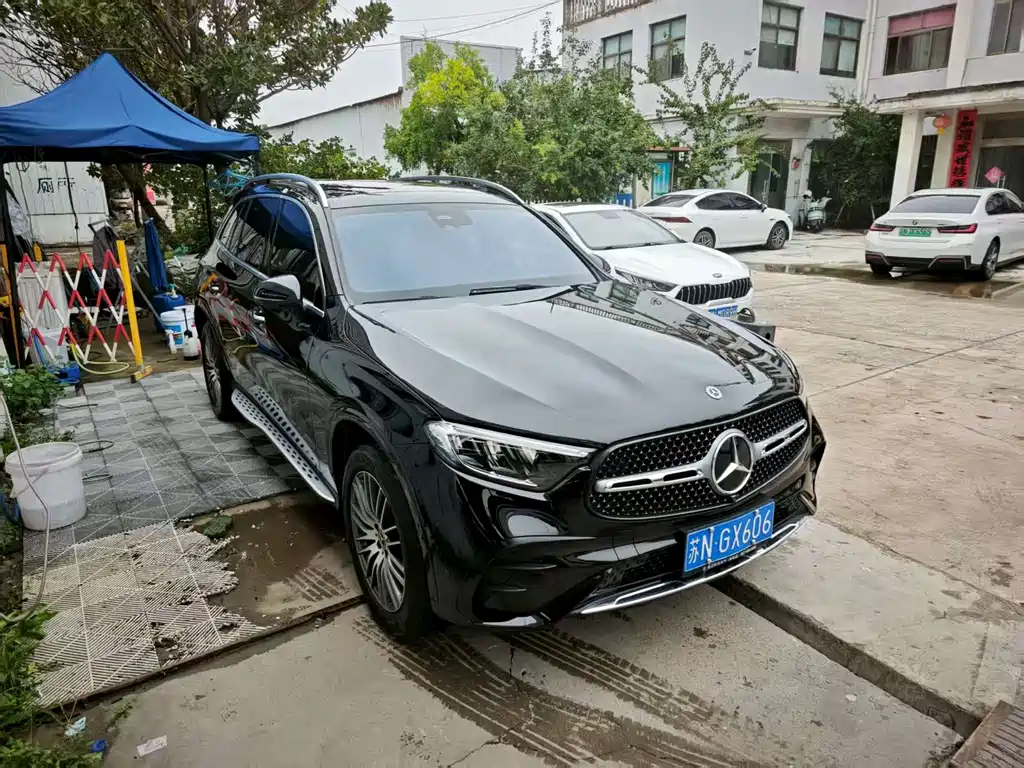 Mercedes-Benz Mercedes-Benz GLC 2025 GLC 300 L 4MATIC Dynamic Model 5-Seat 2025 - thumbnail 2