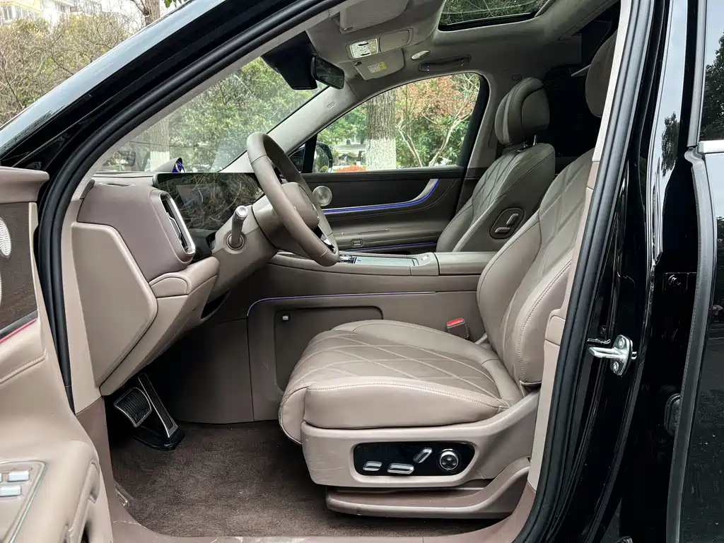 AITO Qijie Aito M9 2025 Extended Range Ultra 52kWh 6-Seat Version with 192-line LiDAR 2025 - thumbnail 11