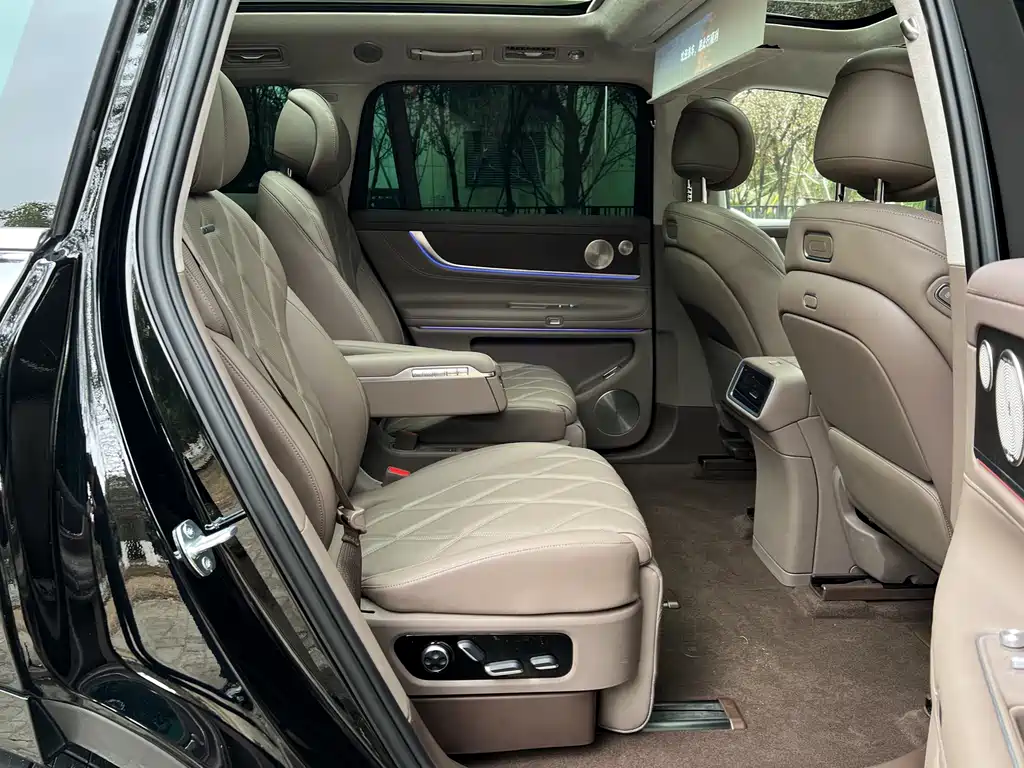 AITO Qijie Aito M9 2025 Extended Range Ultra 52kWh 6-Seat Version with 192-line LiDAR 2025 - thumbnail 14
