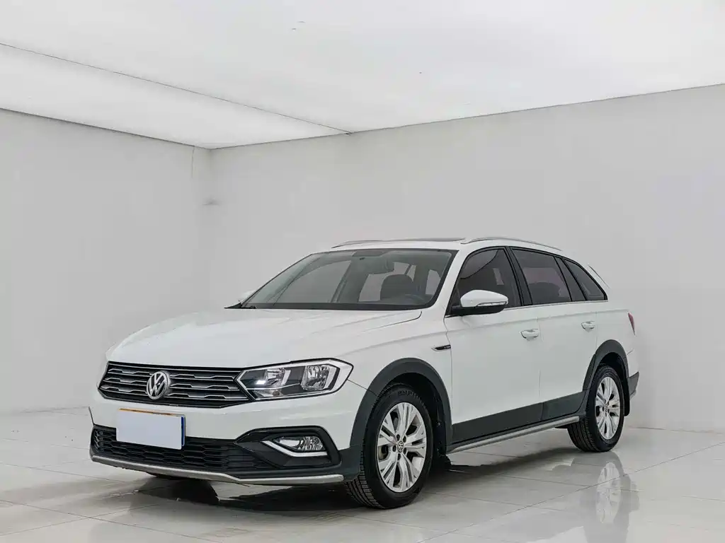 Volkswagen C-TREK Vilor 2018 230TSI DSG Comfort Model 2017