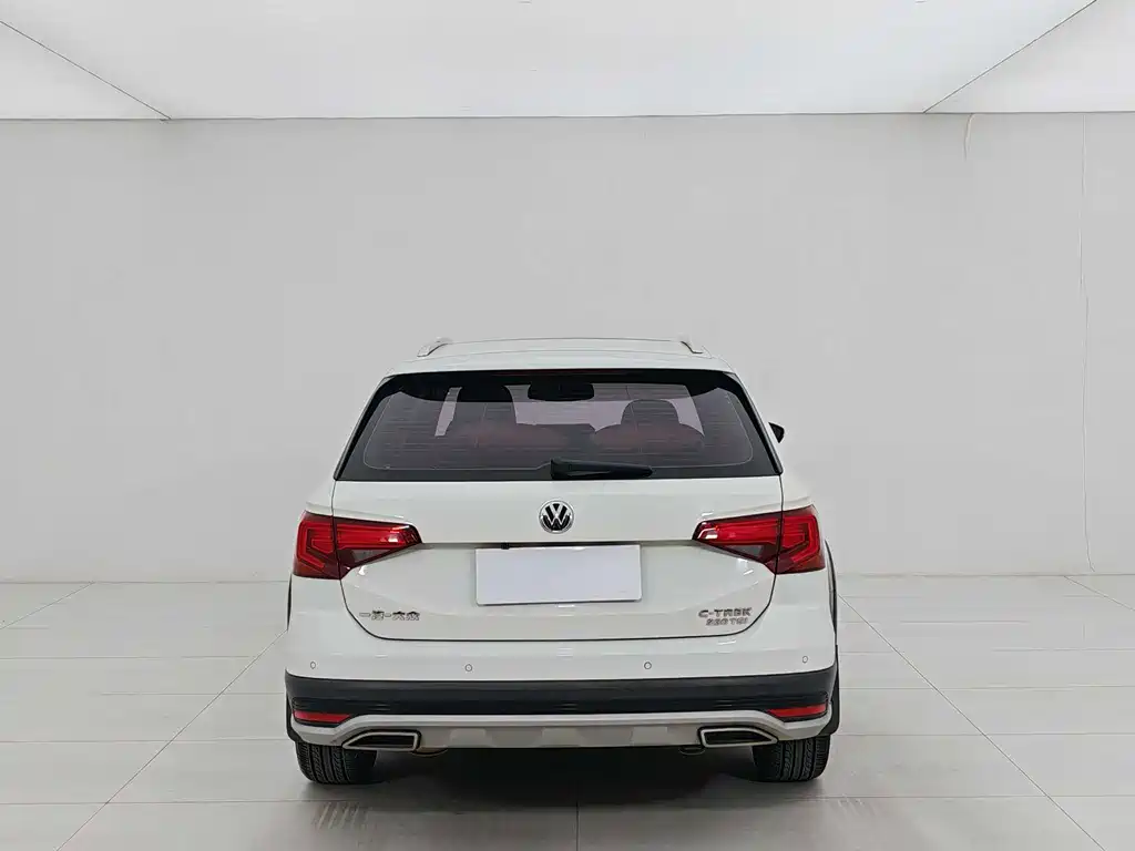 Volkswagen C-TREK Vilor 2018 230TSI DSG Comfort Model 2017 - thumbnail 4