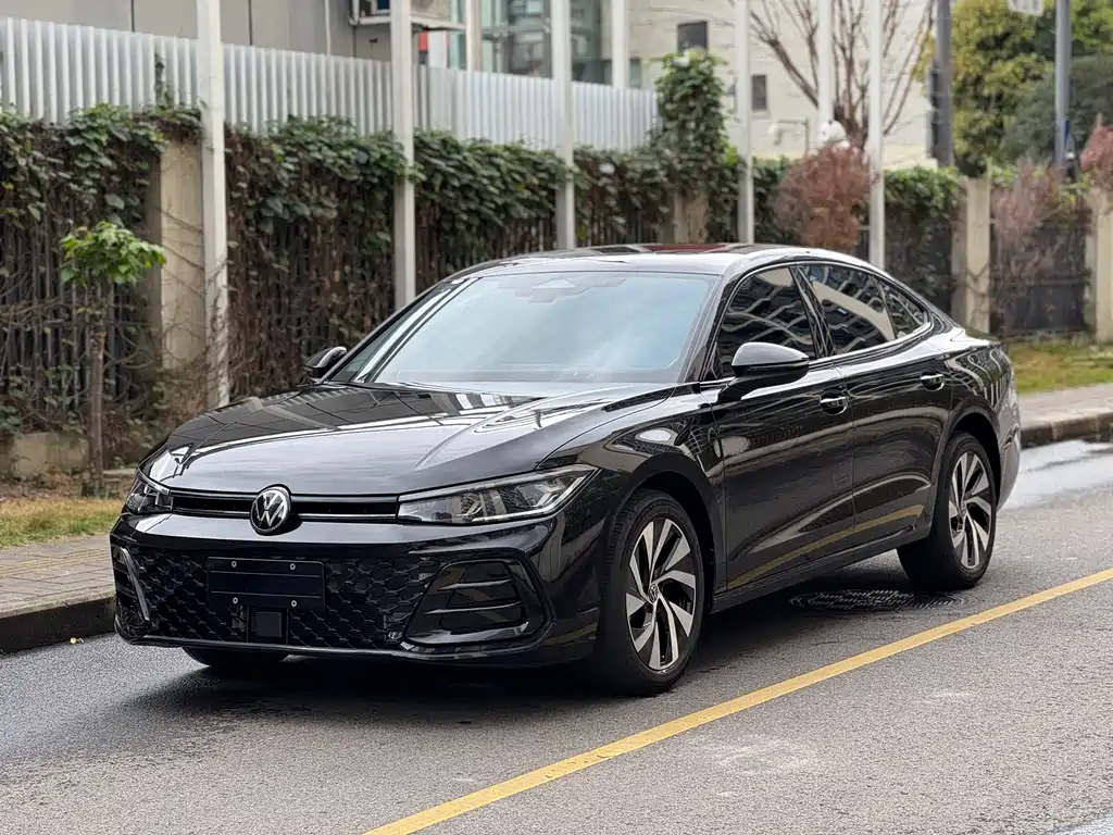 Volkswagen Volkswagen Passat 2025 Pro 380TSI Dragon Edition 2025