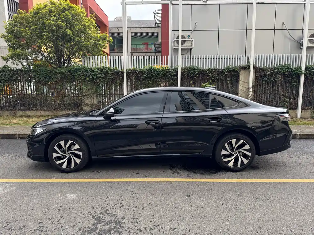 Volkswagen Volkswagen Passat 2025 Pro 380TSI Dragon Edition 2025 - thumbnail 6