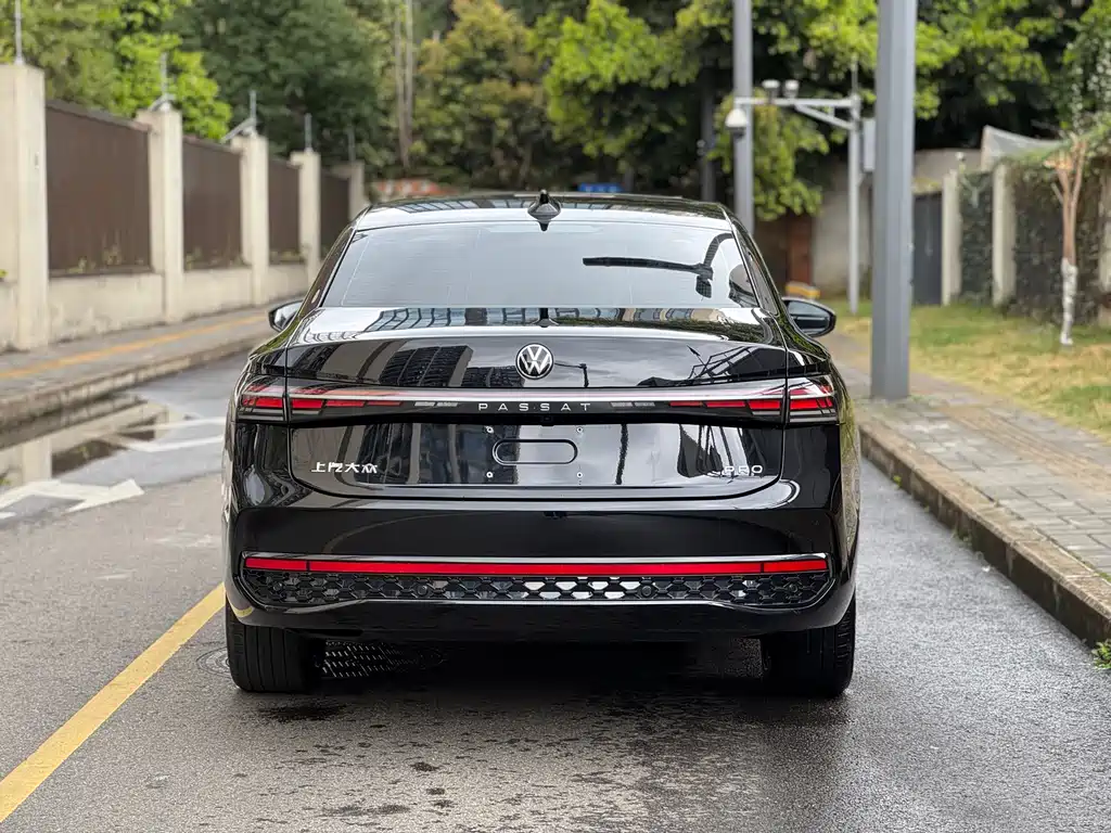Volkswagen Volkswagen Passat 2025 Pro 380TSI Dragon Edition 2025 - thumbnail 8