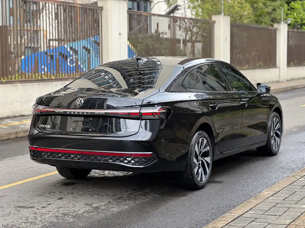 Volkswagen Volkswagen Passat 2025 Pro 380TSI Dragon Edition 2025 - thumbnail 9