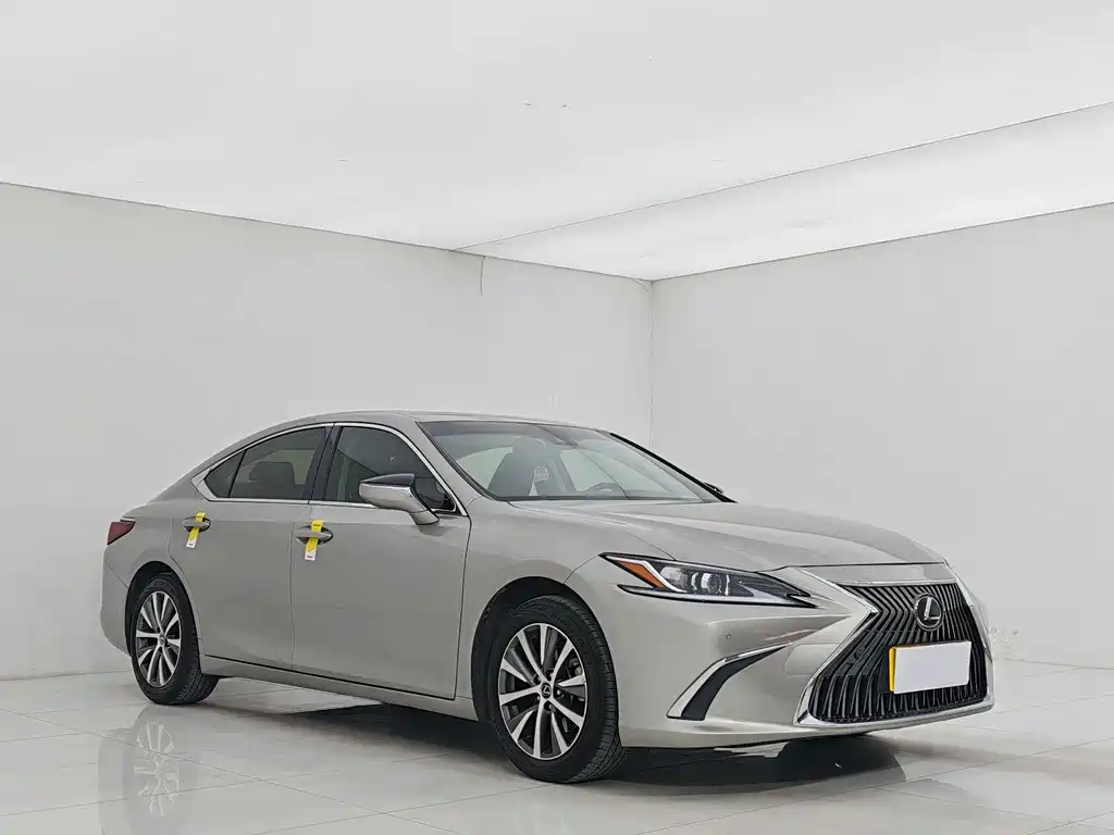 Lexus Lexus ES 2020 200 Excellence Edition 2020 - thumbnail 2